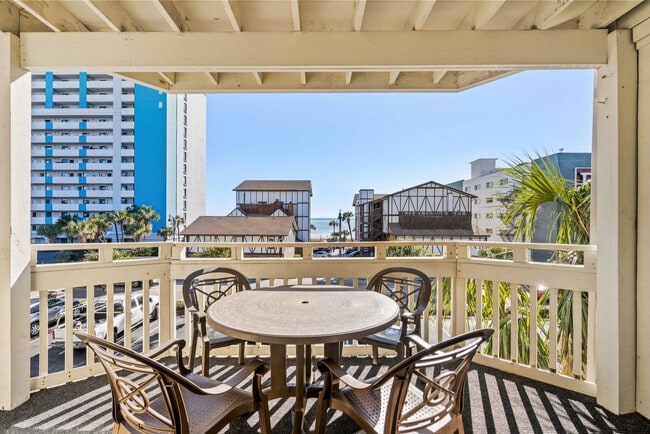 Building Photo - 2805B N Ocean Blvd