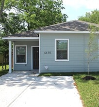 Building Photo - 4410 Larkspur St