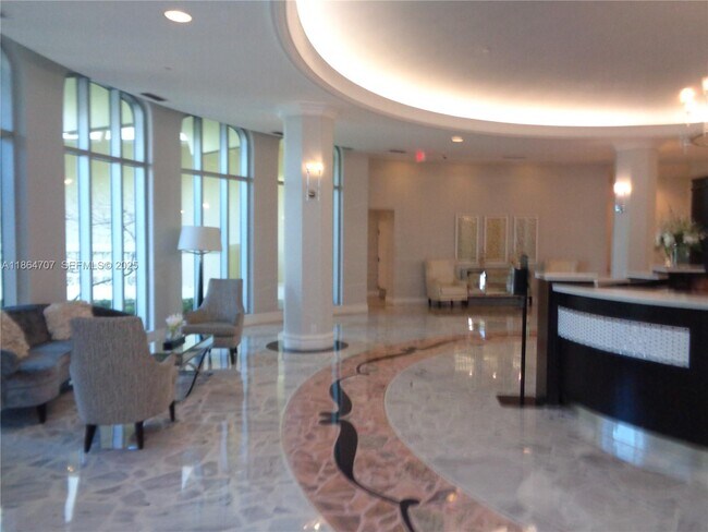 Building Photo - 2501 S Ocean Dr