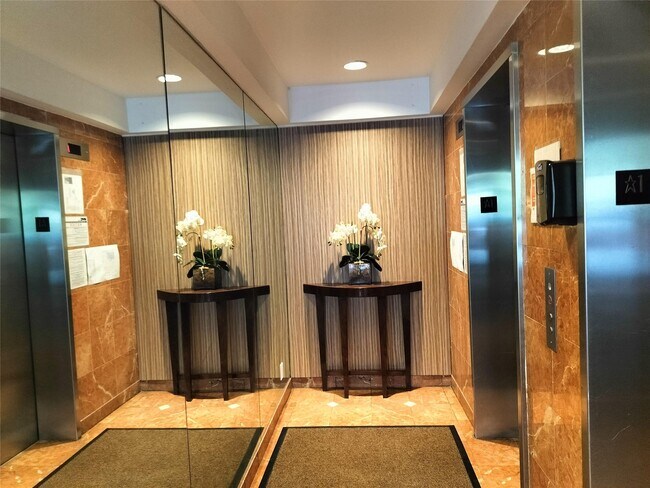 Foto del edificio - 520 W 112th St