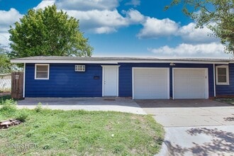 Building Photo - 4735 Potomac Ave