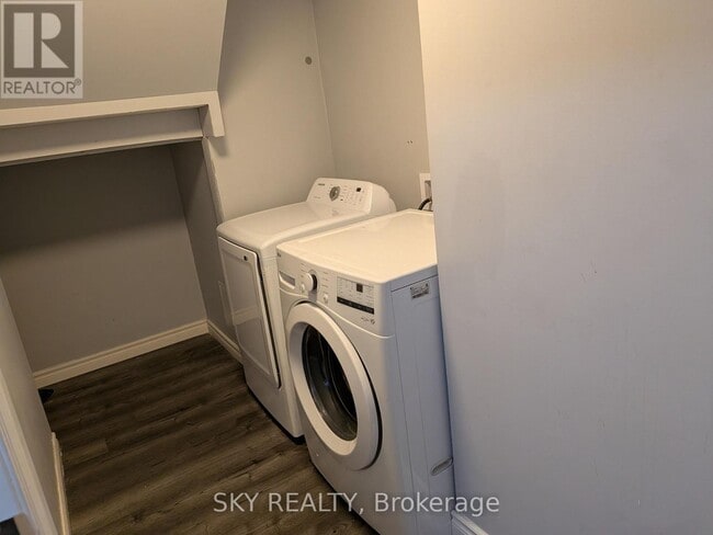 Building Photo - 3 Panorama Crescent