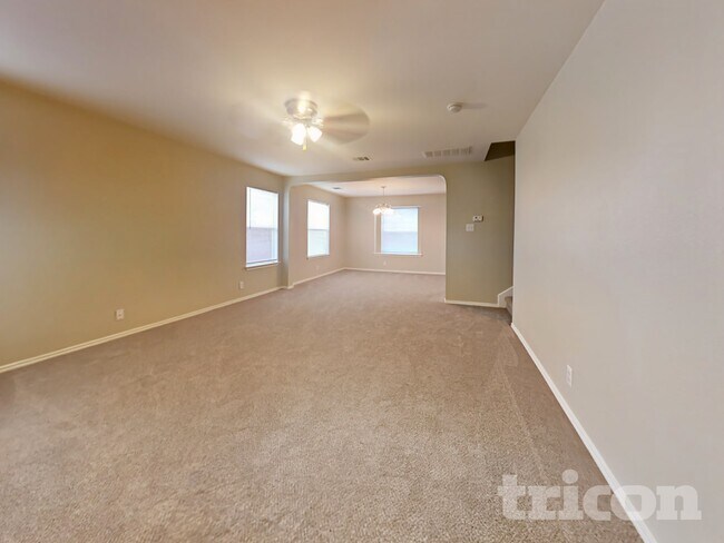 Building Photo - 6620 Richland Pl