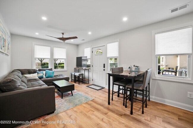 110 11th Ave Unit Rear East photo'