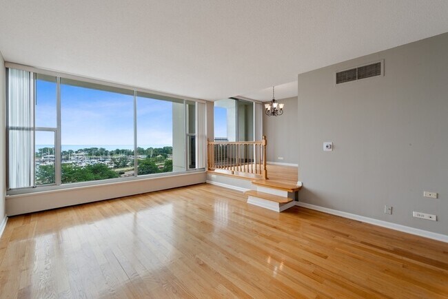 Foto del edificio - 3200 N Lake Shore Dr