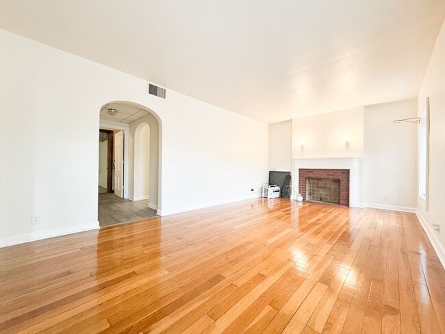 Foto del edificio - 1220-1228 Williamson St