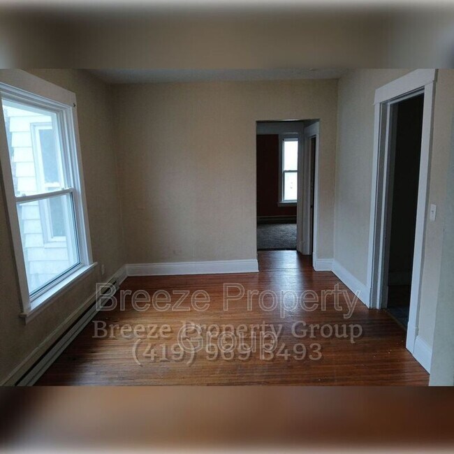 Foto del edificio - 44 Greenwood Ave