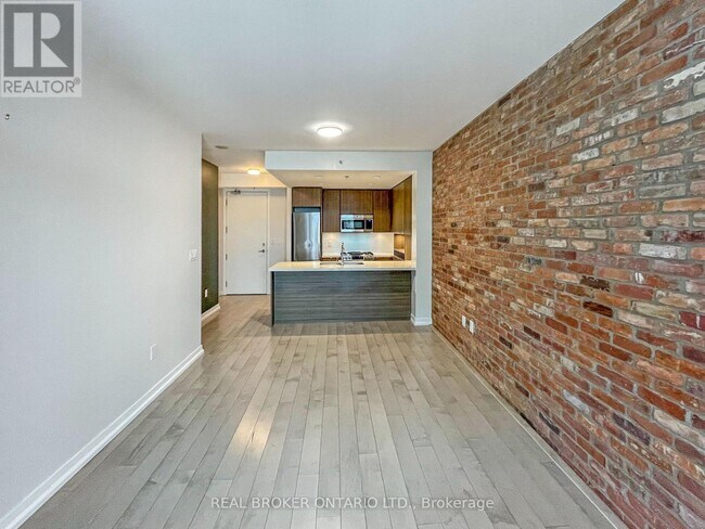 Building Photo - 88 Colgate Ave