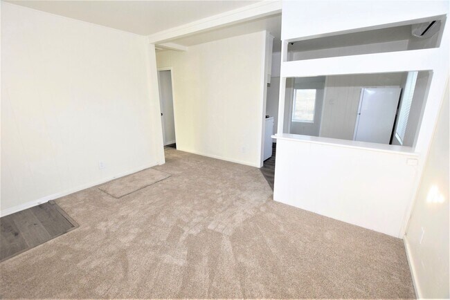 Building Photo - 10741-10745 TERNEZ DRIVE