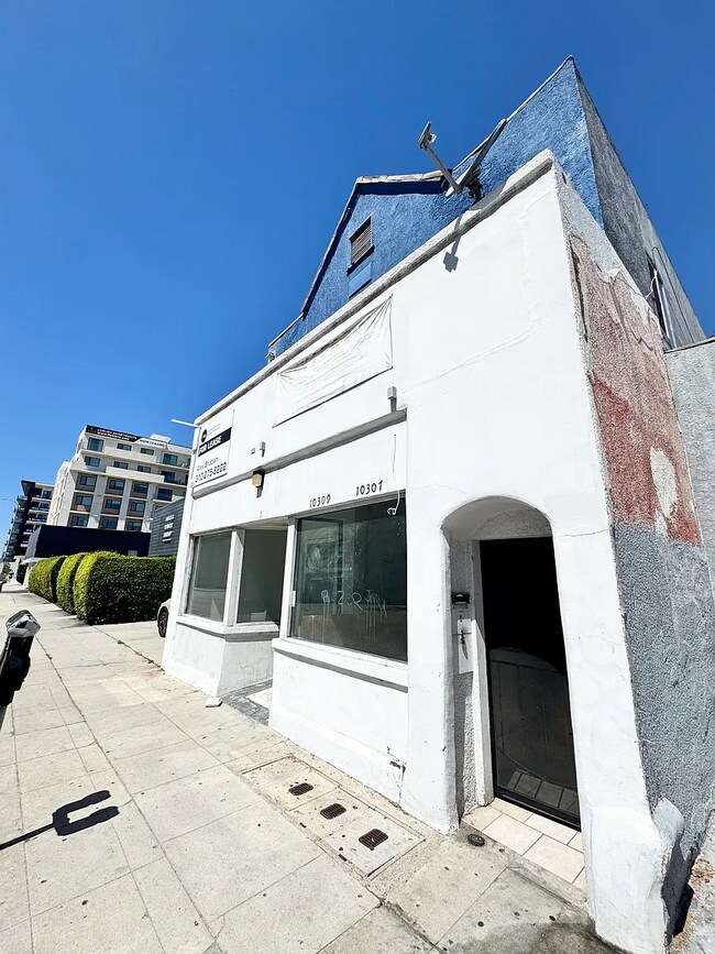 Foto del edificio - 10309 Washington Blvd