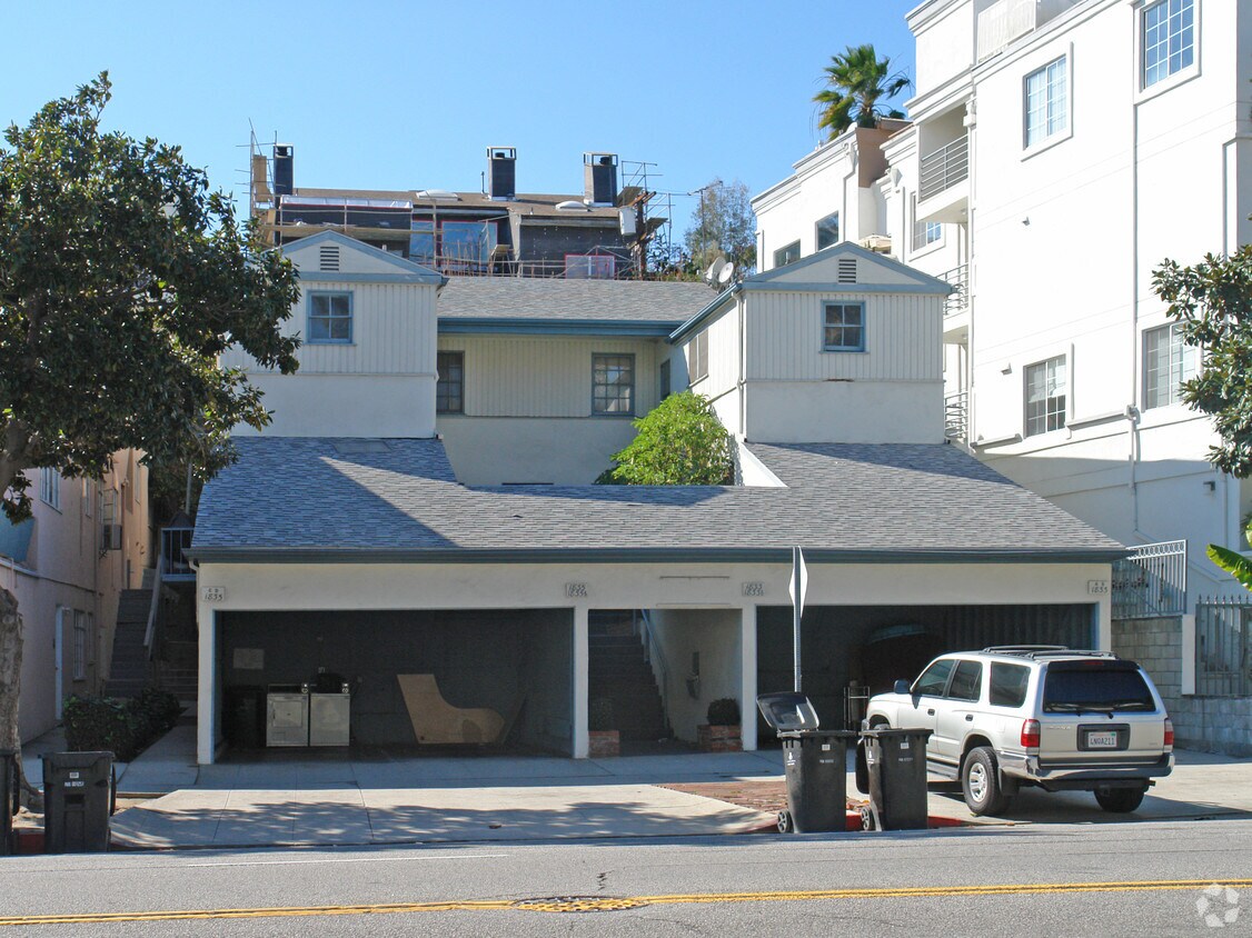 Primary Photo - 1833-1835 S Beverly Glen Blvd