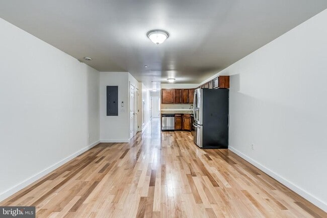 Building Photo - 4122 Haverford Ave