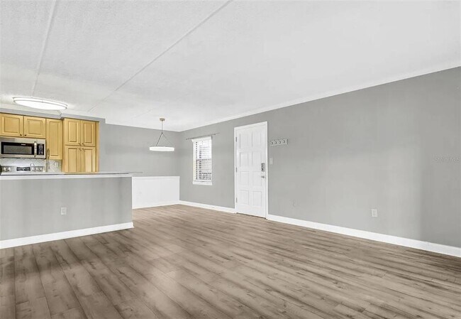 Foto del edificio - 5304 W Kennedy Blvd