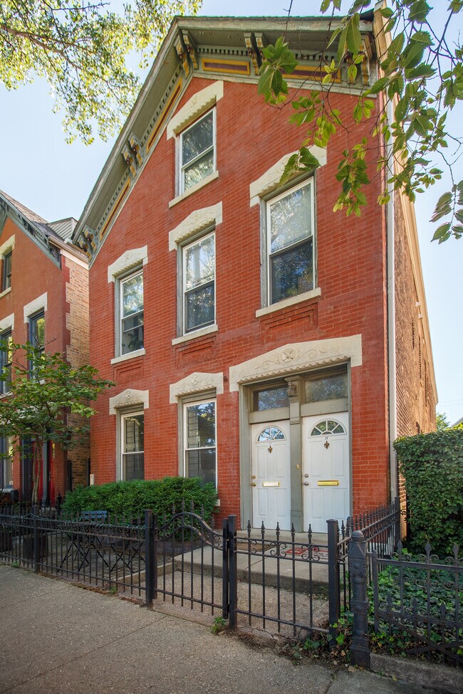 Building Photo - 1130 N Wolcott Ave