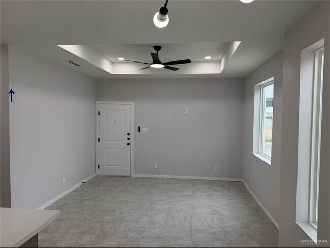 Building Photo - 10 N Alexandrite Ave