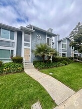 Building Photo - 6923 Carnation Dr