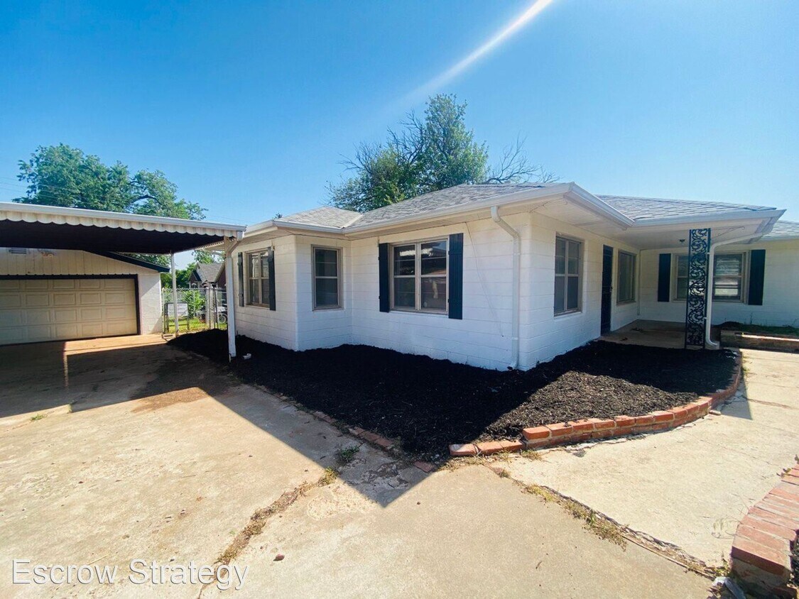 2 br, 2 bath House 3901 NE 31st House for Rent in Forest Park, OK