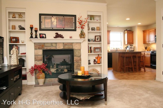 Building Photo - 3 br, 2.5 bath House - 3 Rebecca Drive