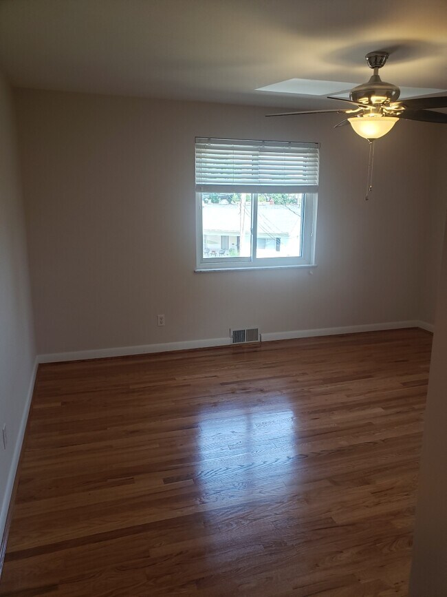 Foto del edificio - 4929 Kelsch Ln