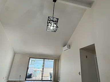 Foto del edificio - 6176 Agee St