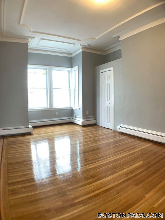 Building Photo - 169 Princeton St