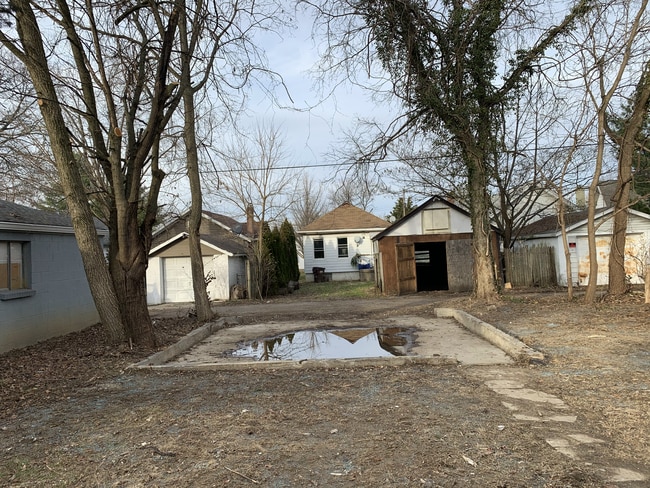 Building Photo - 1814 Emerson Ave