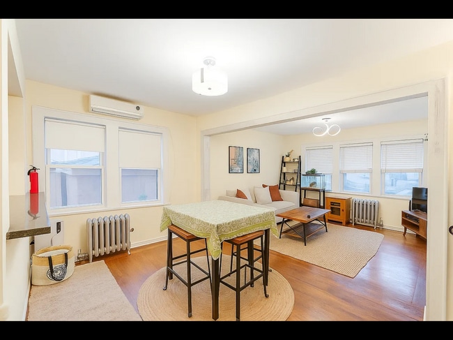 Foto del edificio - 2819 21st Ave