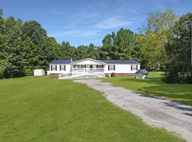 Building Photo - 138 Fladger Ln