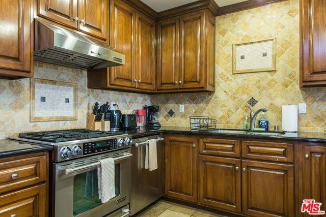 Building Photo - 1146 Hacienda Pl