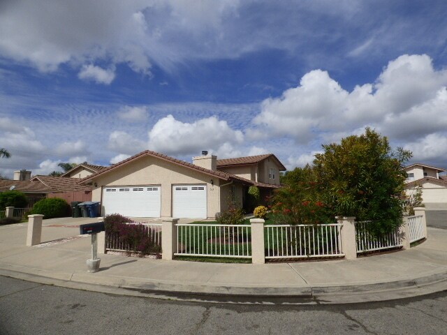 Foto del edificio - PRISTINE ESCONDIDO BEAUTY! LARGE UPGRADED ...