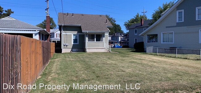 Building Photo - 3 br, 2 bath House - 1806 Tytus Avenue,