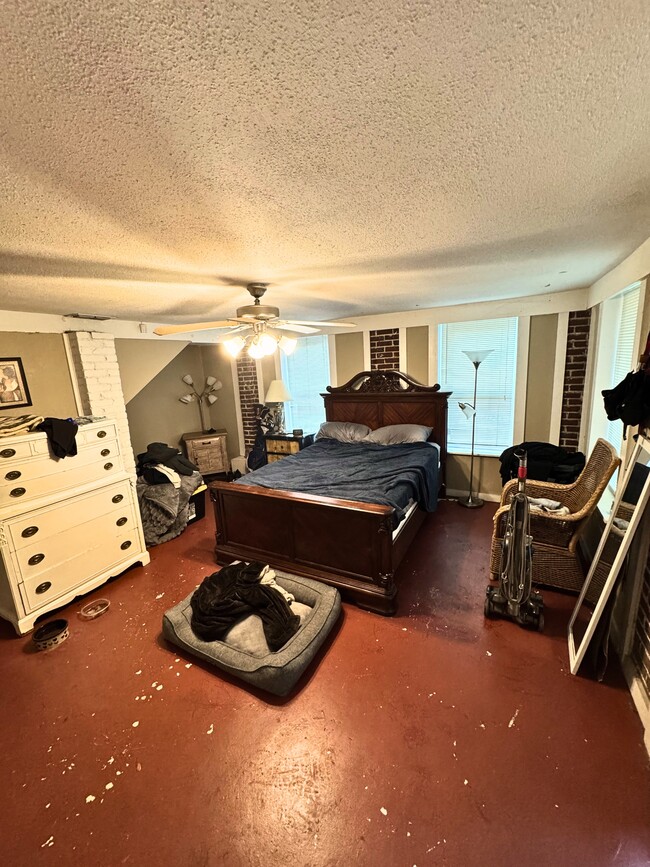 Foto del edificio - 1313 N Gadsden St