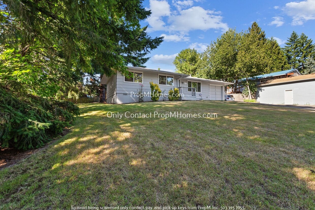 Two-Bedroom Ranch-Style Home in Bonny Slope! - Two-Bedroom Ranch-Style Home in Bonny Slope!