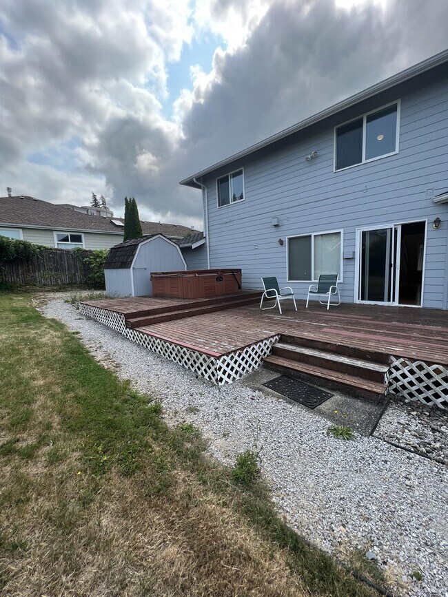 Foto del edificio - 3435 Highfield Ct