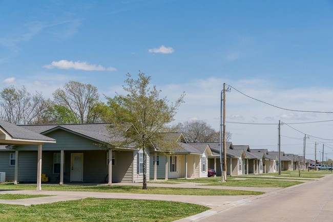 Building Photo - Cotton Bayou Estates