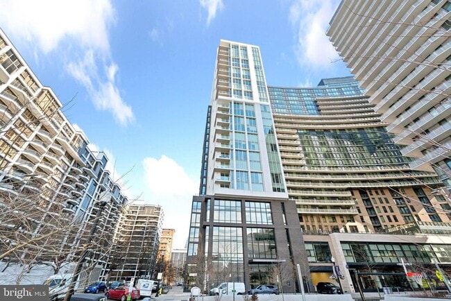 Foto del edificio - 1781 N Pierce St