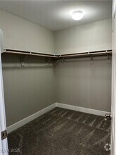 Building Photo - 4553 Anspach St