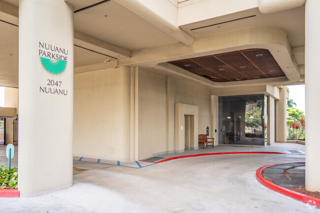 Building Photo - Nuuanu Parkside