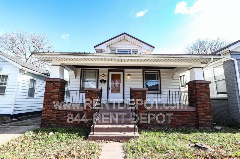 Foto principal - 1108 S Harlan Ave