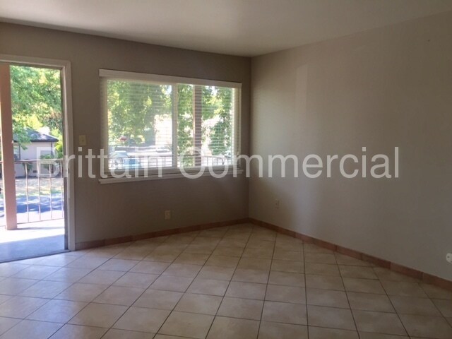 Foto del edificio - 2745 Muir Way