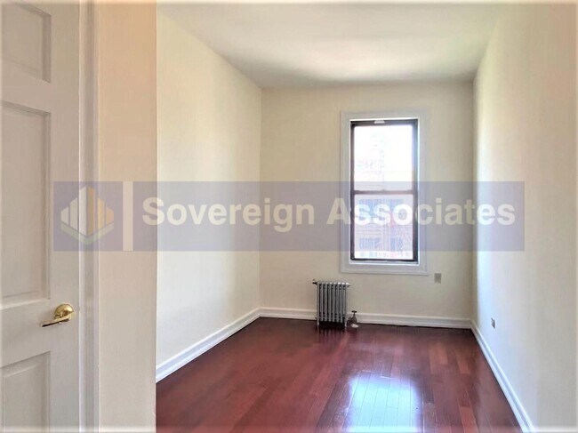 Foto del edificio - 280 Fort Washington Ave