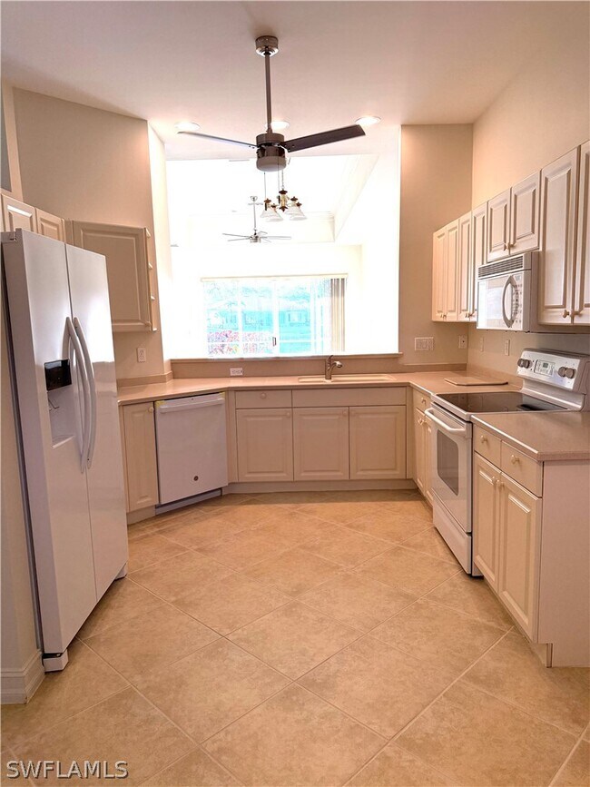 Building Photo - 7944 Haven Dr