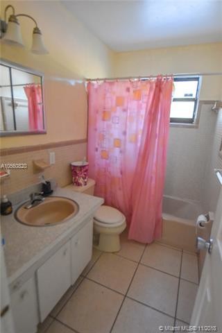 Foto del edificio - 3400 SW 17th St