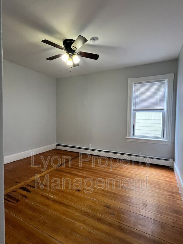 Foto del edificio - 276 Hunt St