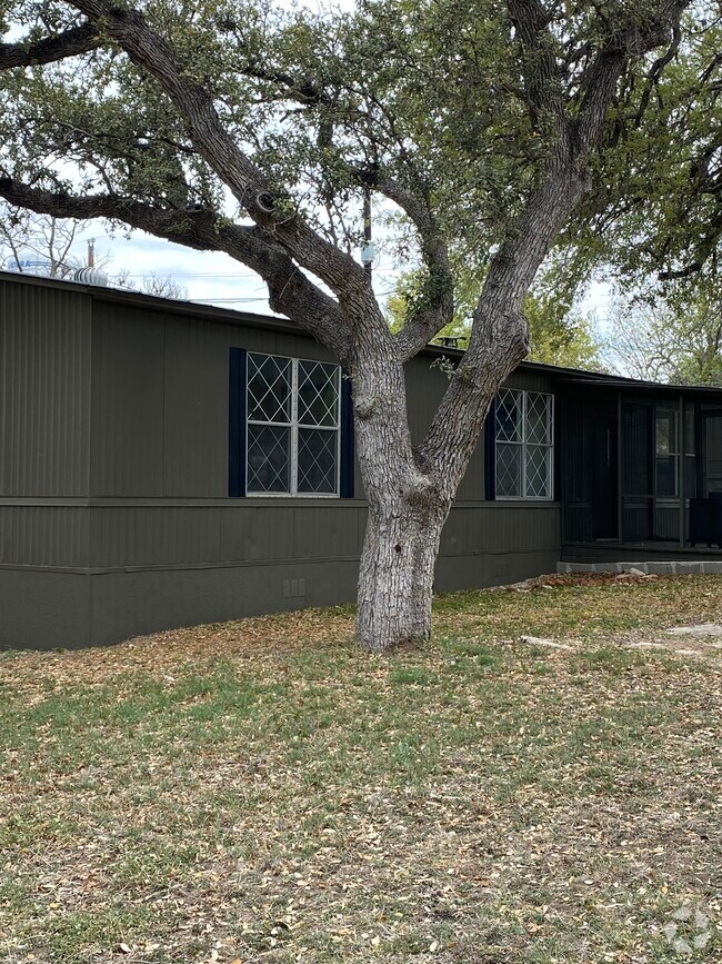 Apartments For Rent in Medina Lake TX 108 Rentals Page 2