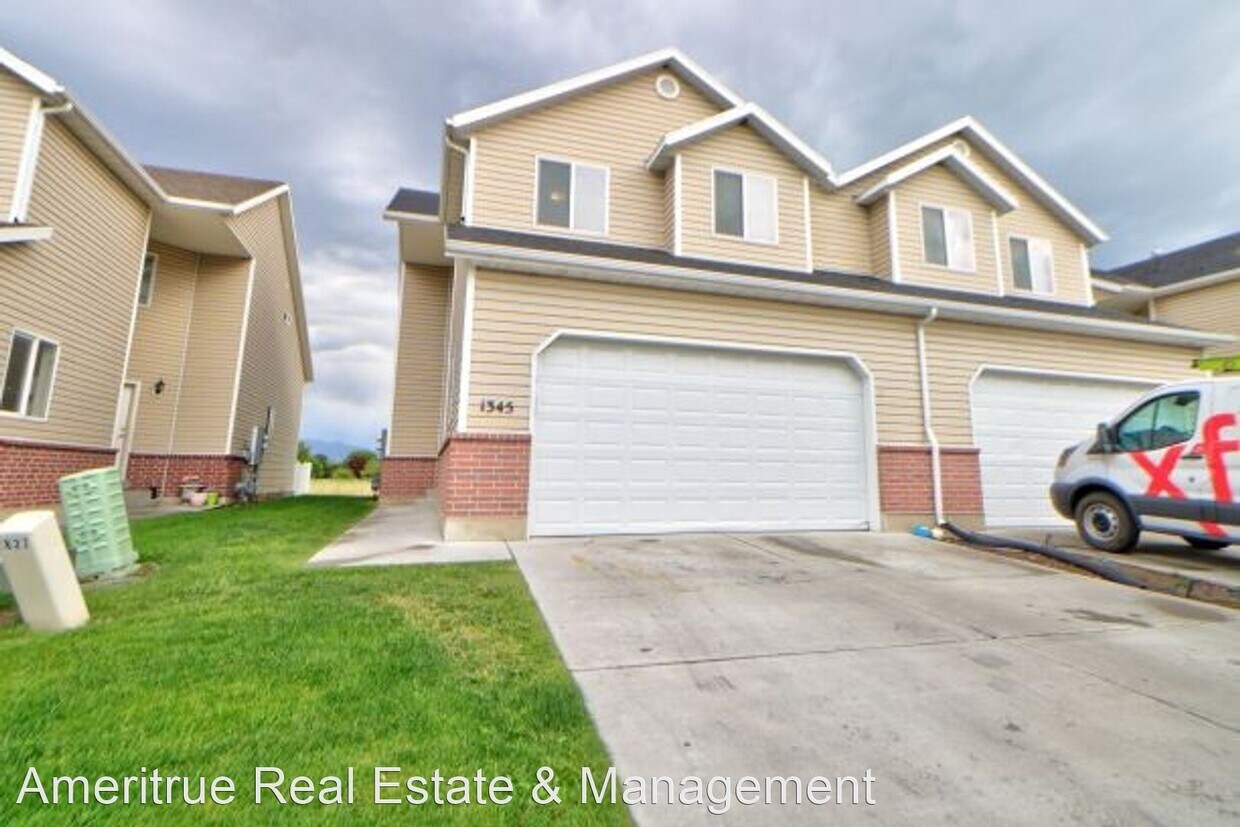 Primary Photo - 3 br, 2.5 bath House - 1345 Westbridge Circle