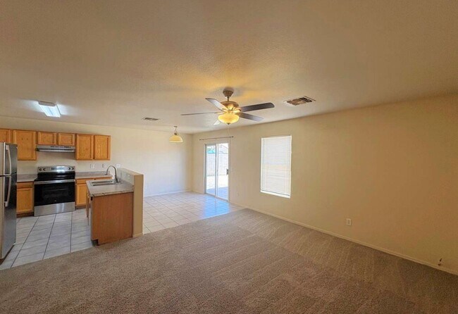 Foto del edificio - 7374 W Palo Verde Dr
