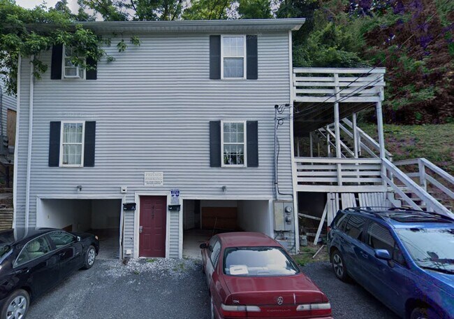 Foto del edificio - 417 Forest Ave
