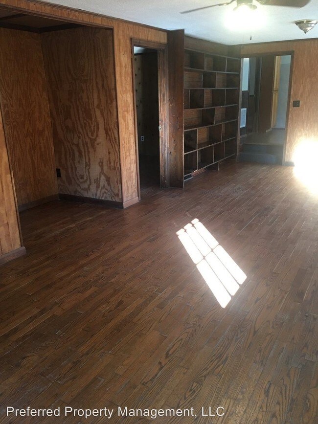 Building Photo - 3 br, 2 bath House - 6612 Roxbury Mills S.
