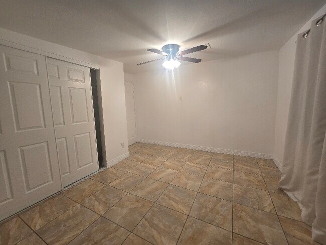 Foto del edificio - 4743 N 54th Ave